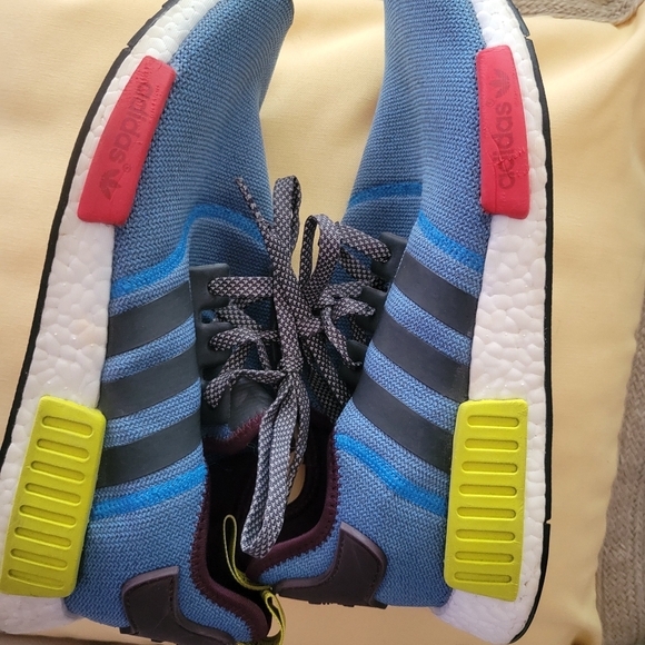 Adidas Men Boost - Picture 7 of 16